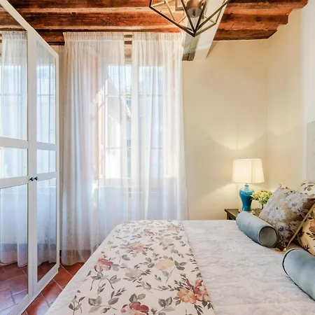 Modern Comfort Meets Tuscan Charm Apartment Lucca